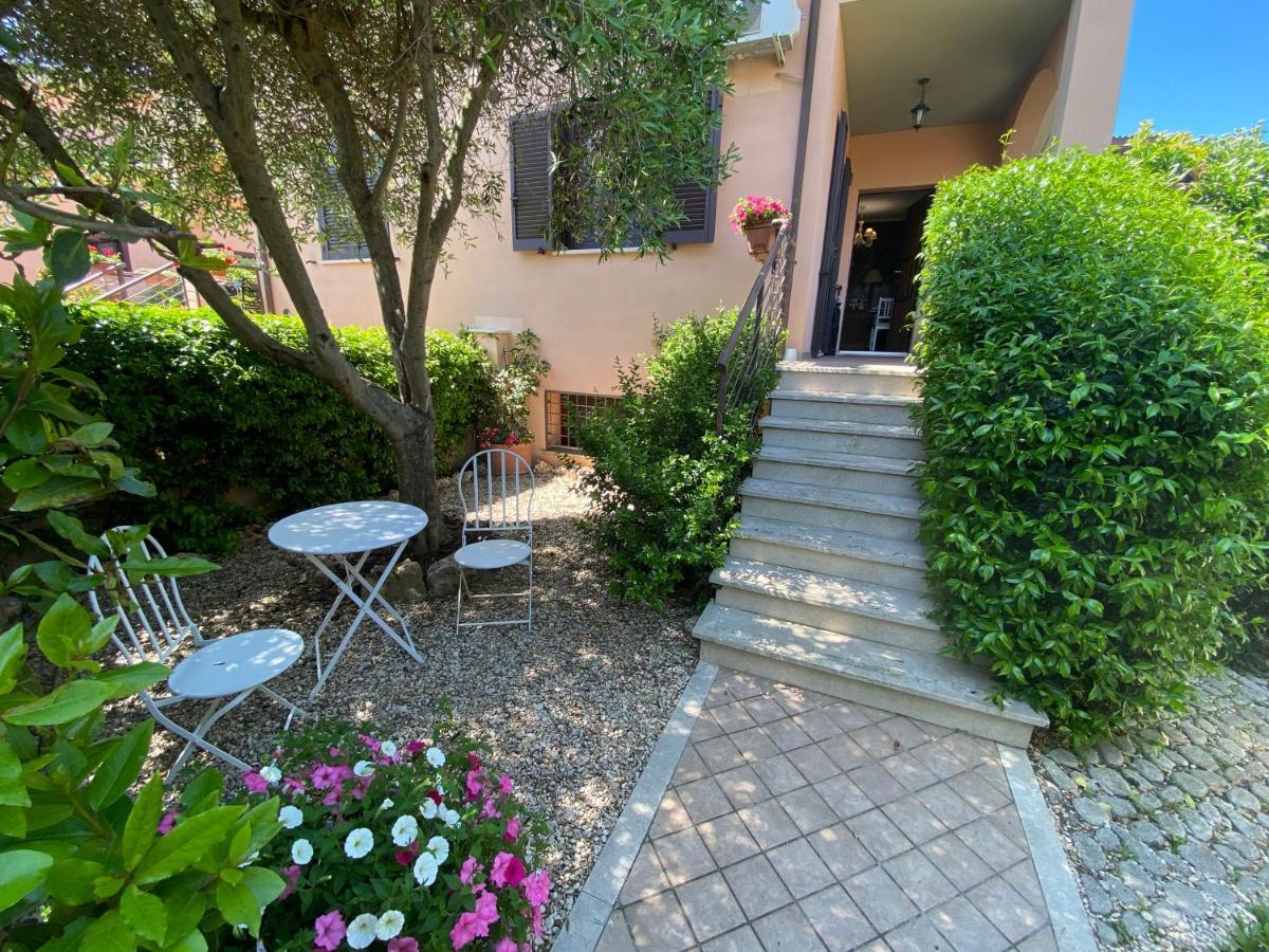 B&B L'Ulivo Fiumicino Exterior photo